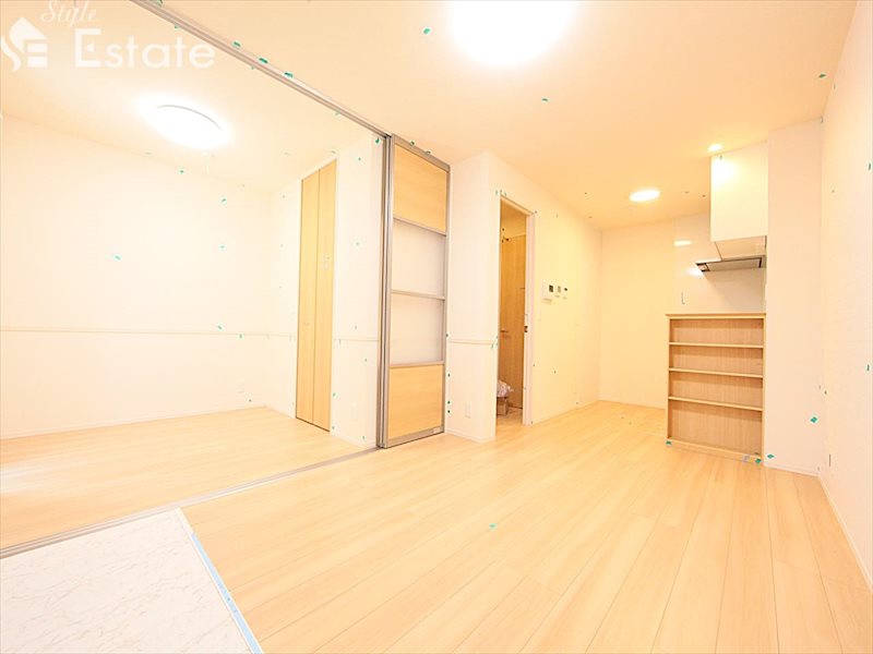 居室・リビング　内装