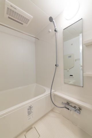 バス・シャワールーム　☆ゆっくりくつろげるお風呂☆