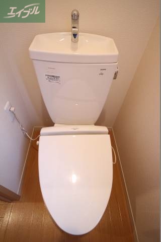 トイレ　トイレ