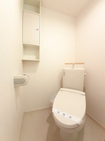 トイレ　シンプルで使いやすいトイレです