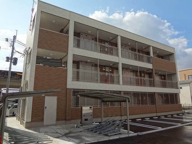 建物外観　外観は落ち着いています