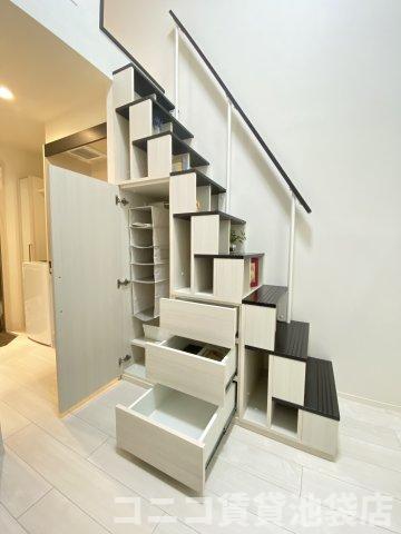 玄関　別号室イメージの為、現状を優先致します。