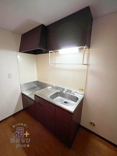 キッチン　※他号室写真です