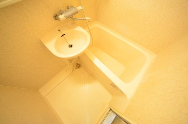 バス・シャワールーム　お風呂スペース