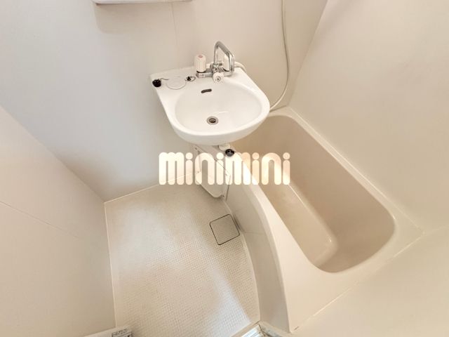 バス・シャワールーム　参考写真