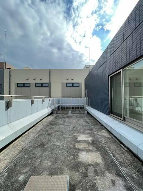 その他　最上階、ルーバル付き