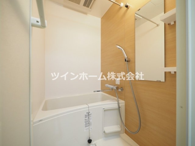 バス・シャワールーム　他室写真