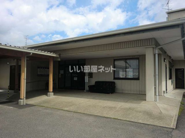 病院　こがねだ診療所（病院）まで142m
