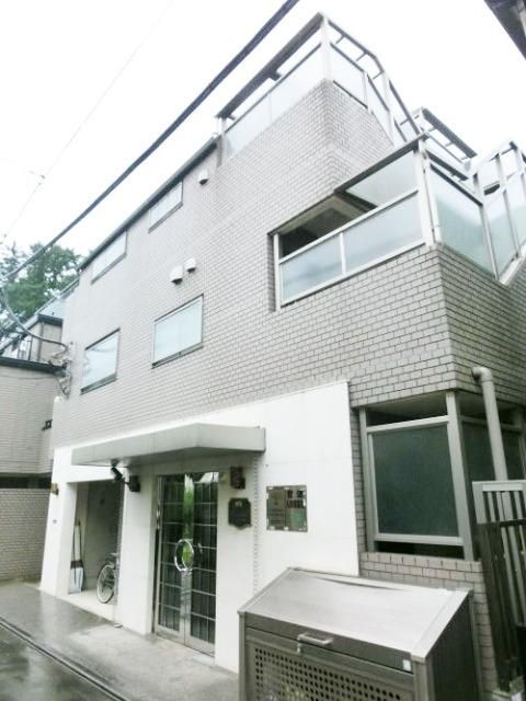 建物外観　★新中野３分です★
