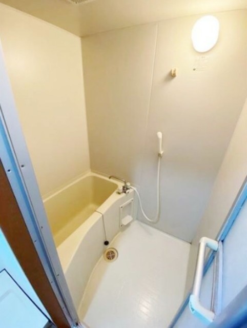 バス・シャワールーム　別部屋同仕様