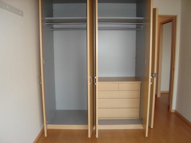 収納　クローゼット