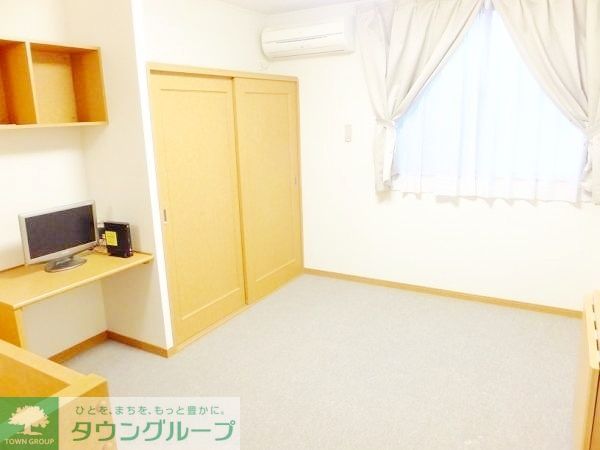 居室・リビング　お部屋探しはタウンハウジング稲毛店まで！ＴＥＬ：043-…