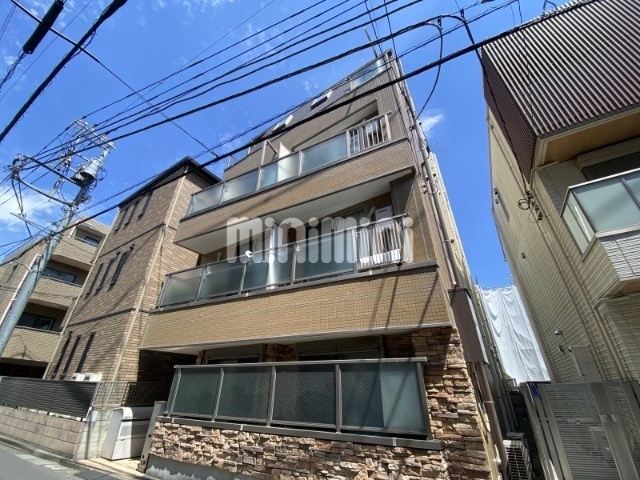 建物外観　優雅な時間が流れる閑静な住宅街です