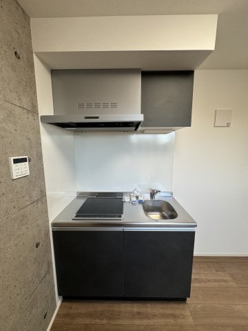 キッチン　二口コンロです。IHなので安心、お掃除も簡単です。