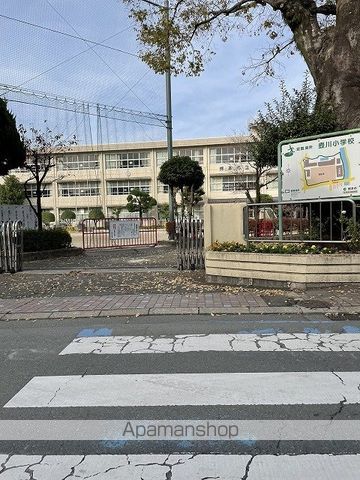 小学校　熊本市立壺川小学校（小学校）まで450m