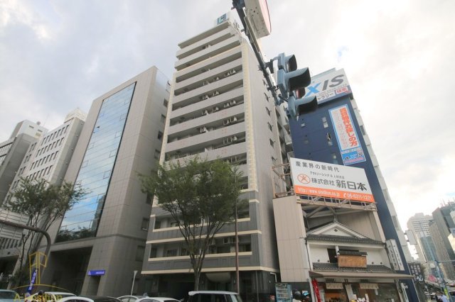 建物外観　エステムプラザ梅田EAST