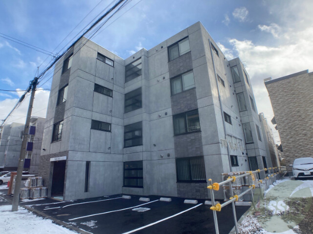 建物外観　札幌市北区麻生町「Ｔｗｉｎｂｅｒｒｙ　Ａｓａｂｕ」