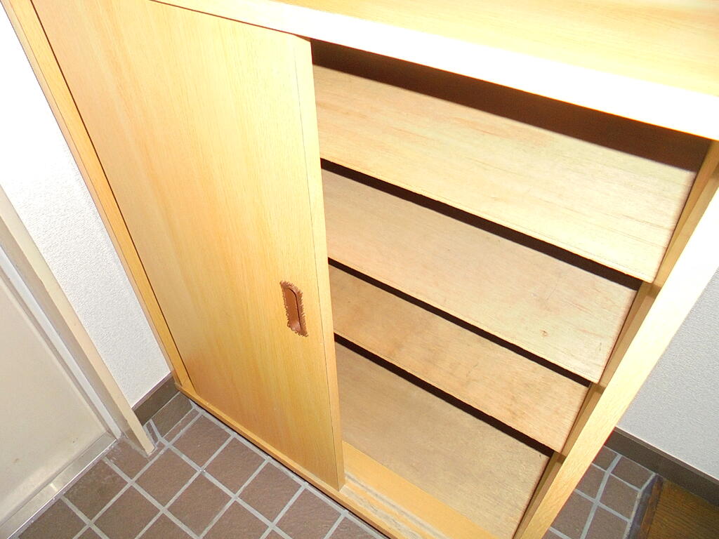 玄関　※別部屋参考写真☆
