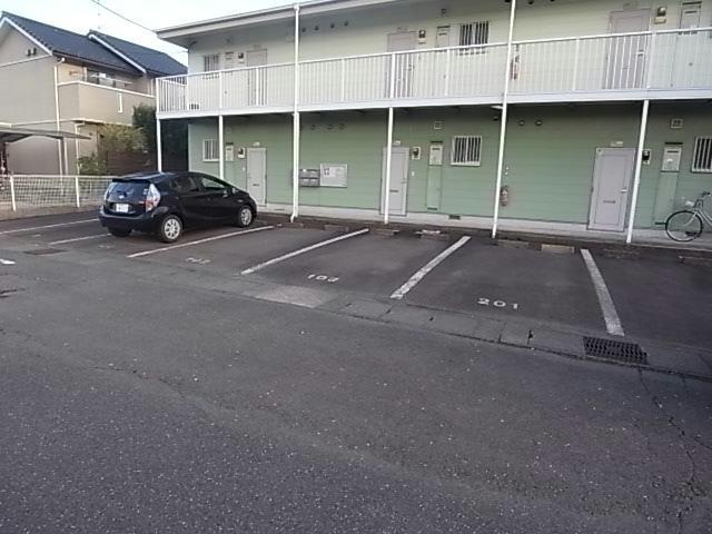 駐車場　駐車場