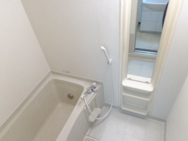 バス・シャワールーム　浴室