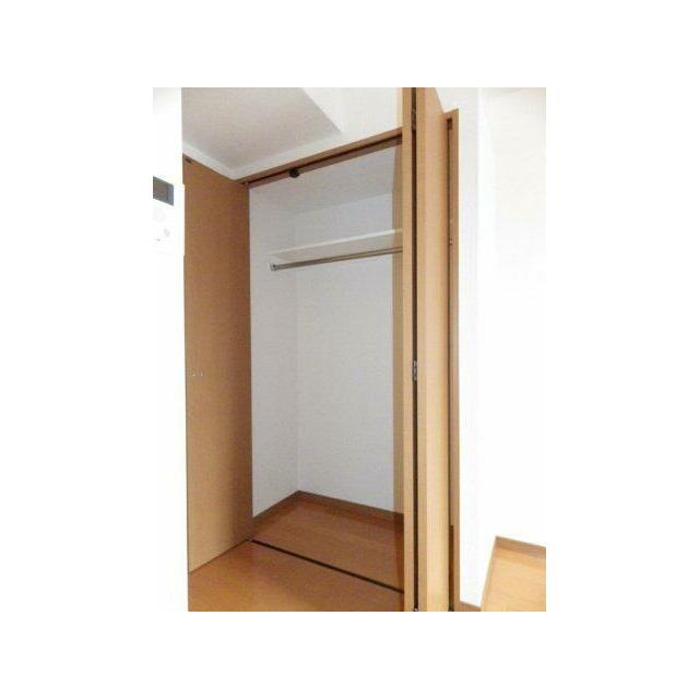 収納　※写真は313号室です。
