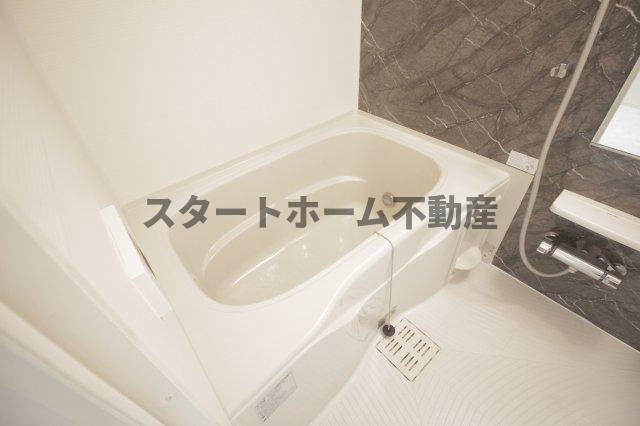 バス・シャワールーム　日々の疲れを癒すお風呂付です