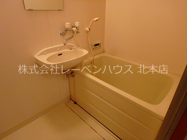 バス・シャワールーム　★レーベンハウスホームページに写真たくさんあります★
