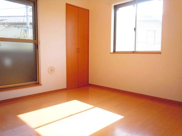 居室・リビング　開放感のあるゆったりとしたお部屋です♪