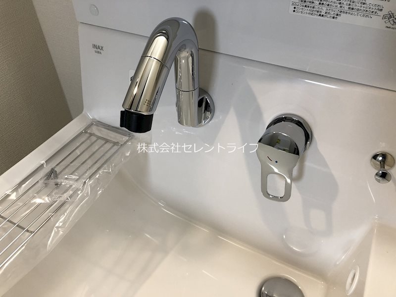 洗面設備　シャワー水栓