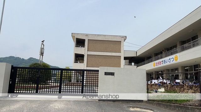 小学校　玉野市立荘内小学校（小学校）まで2689m