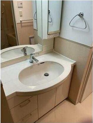 洗面設備　別タイプ部屋　参考写真です