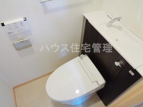 トイレ　シャワー付トイレ