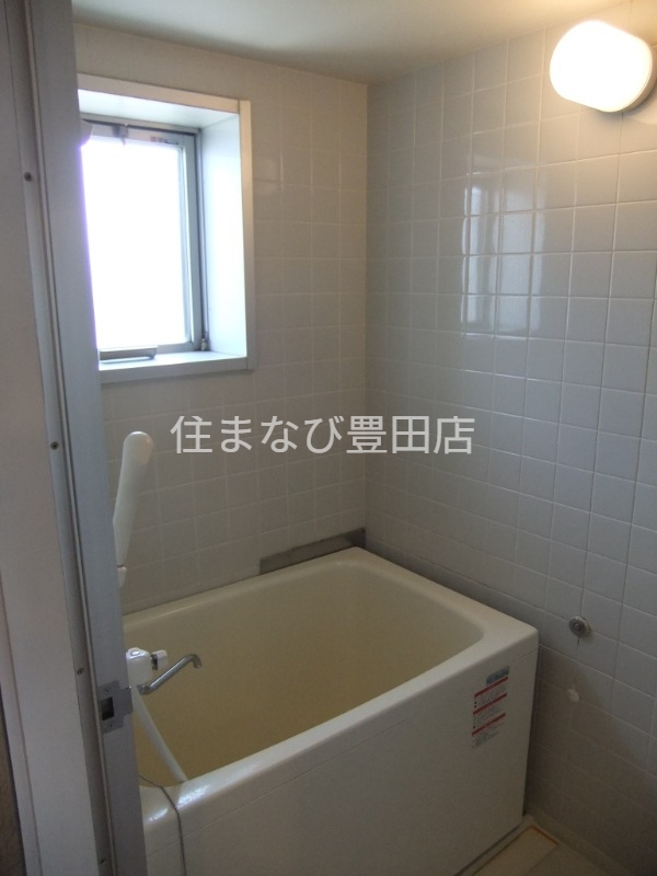 バス・シャワールーム　同型タイプ