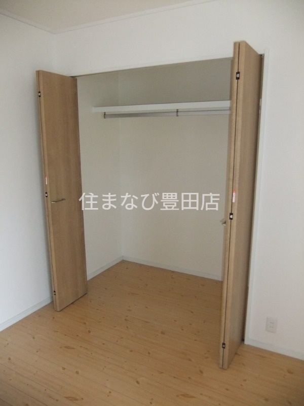 収納　同型タイプ