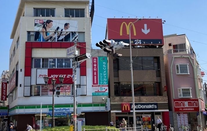 コンビニ　ファミリーマート野田駅前店（コンビニ）まで511m