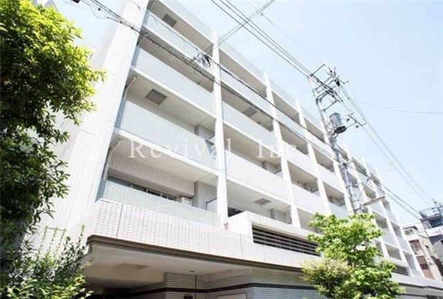 建物外観　2009年3月築でございます
