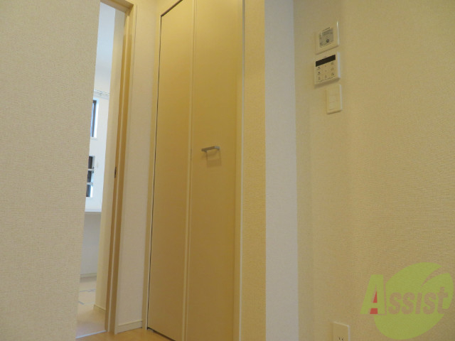 収納　クローゼット。荷物がたくさんあっても問題ないですね。