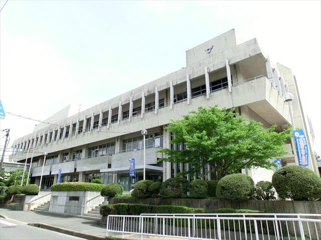 その他　交野市役所（その他）まで727m