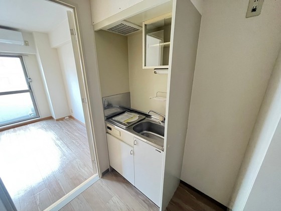 キッチン　※別部屋の写真です