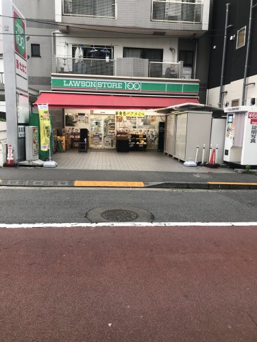 コンビニ　ローソンストア100 LS北大塚店（コンビニ）まで146m