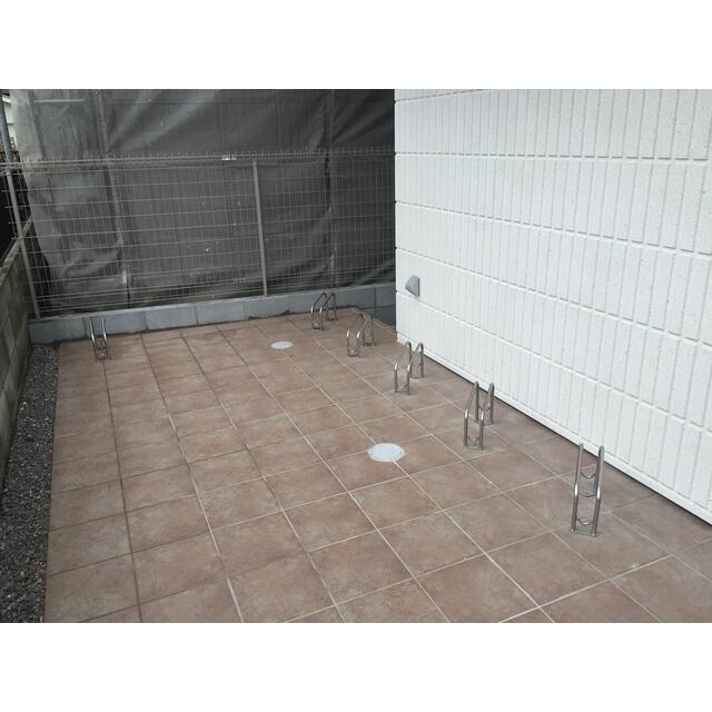 駐車場　駐輪場