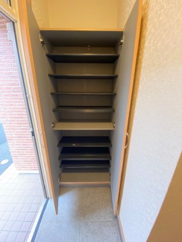 収納　※入居中の為、同タイプ別のお部屋の写真となります。
