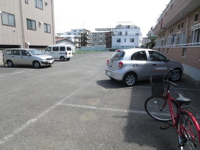 駐車場　★駐車場スペースです★