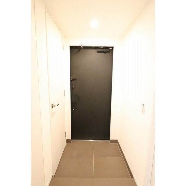 玄関　落ち着いた玄関です