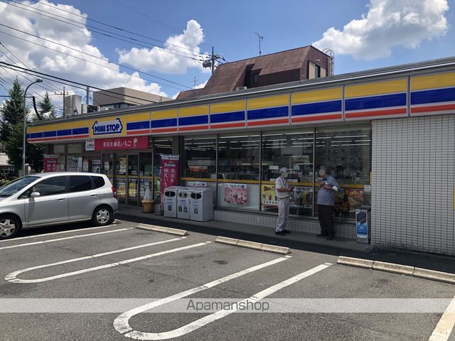 コンビニ　ミニストップ（コンビニ）まで358m