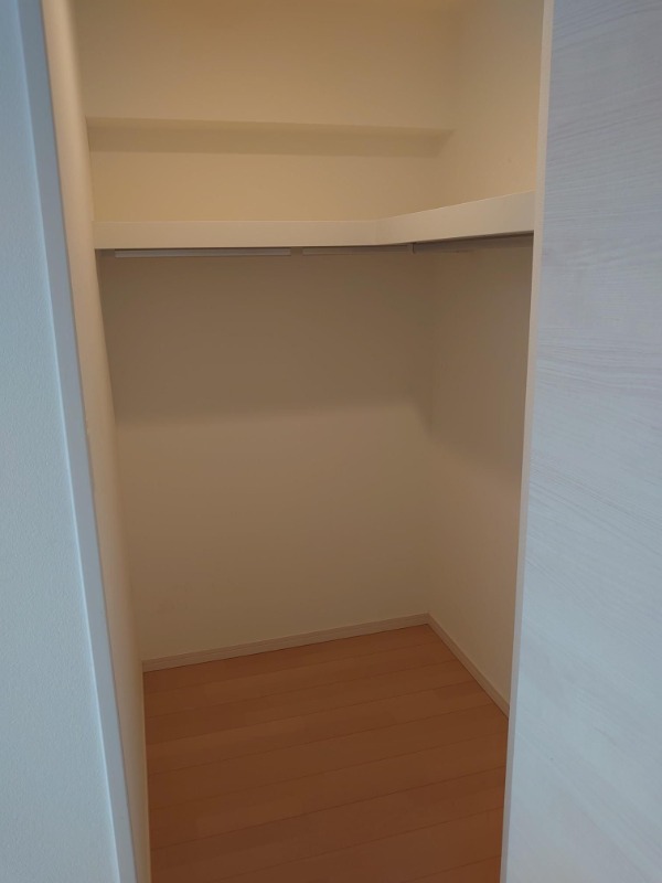 収納　お洋服が多い方でも楽々収納できます