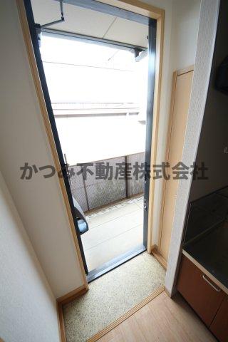 玄関　他号室参考写真