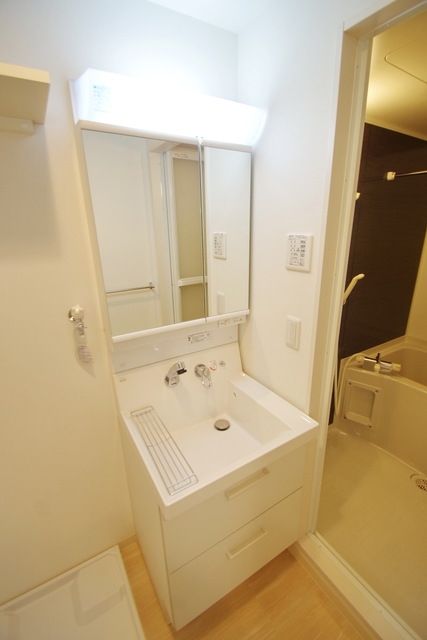 洗面設備　★お部屋探しはタウンハウジング稲田堤店まで★