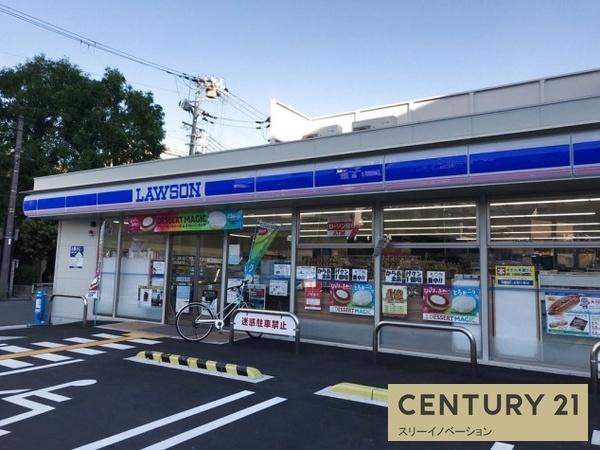 コンビニ　ローソン港区市岡1丁目店（コンビニ）まで243m