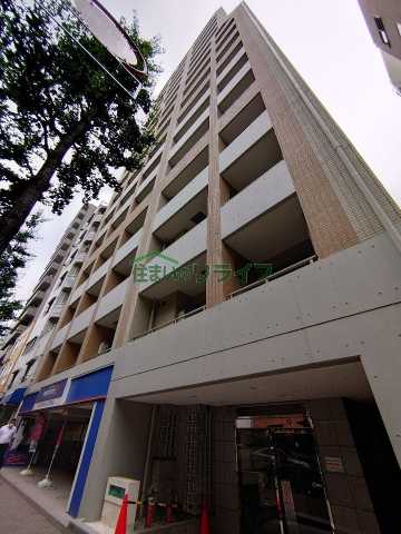 建物外観　リライフ下北沢店